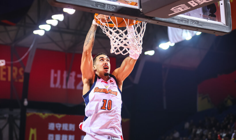 博鱼电竞-焦泊乔伤情无大碍！还有5好消息传来，让杜锋有了双杀山西的底气