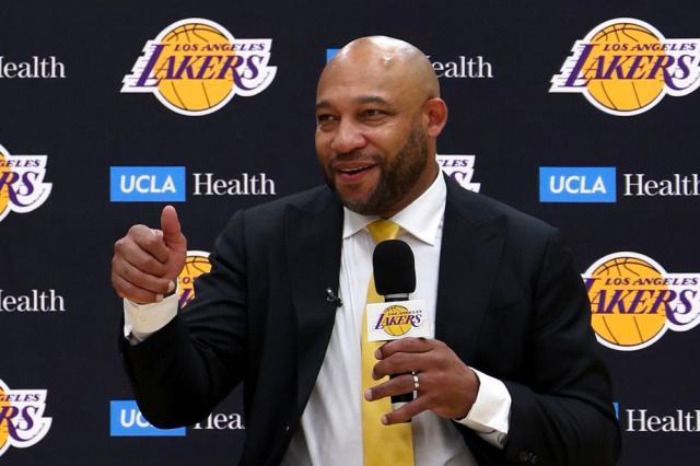 博鱼电竞官网-湖人新主帅开始挑助教，强硬风格一开始就显露无疑