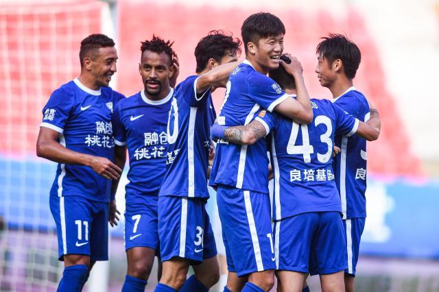 博鱼电竞-复制恒大?三镇淡看领骑衫 将帅齐声:牢记脚踏实地